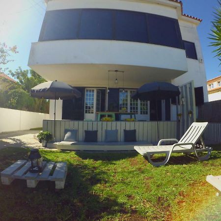 Lisbon Waves Surf Lodge อัลมาดา ภายนอก รูปภาพ