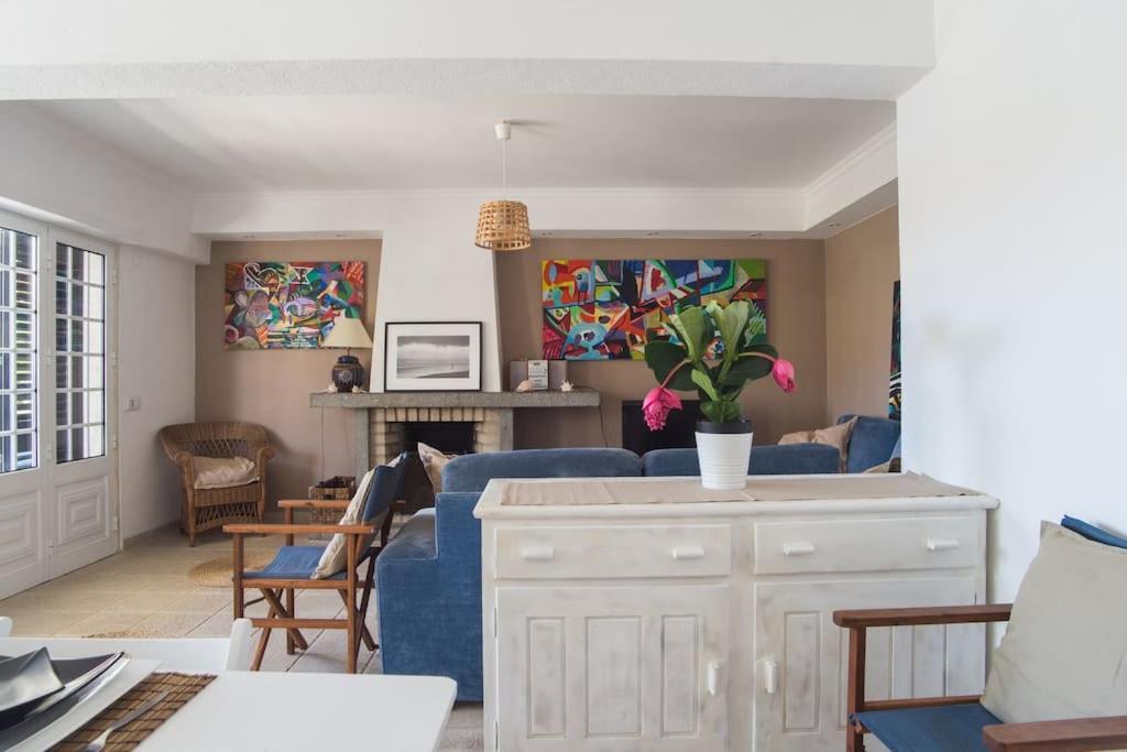 Lisbon Waves Surf Lodge อัลมาดา ภายนอก รูปภาพ