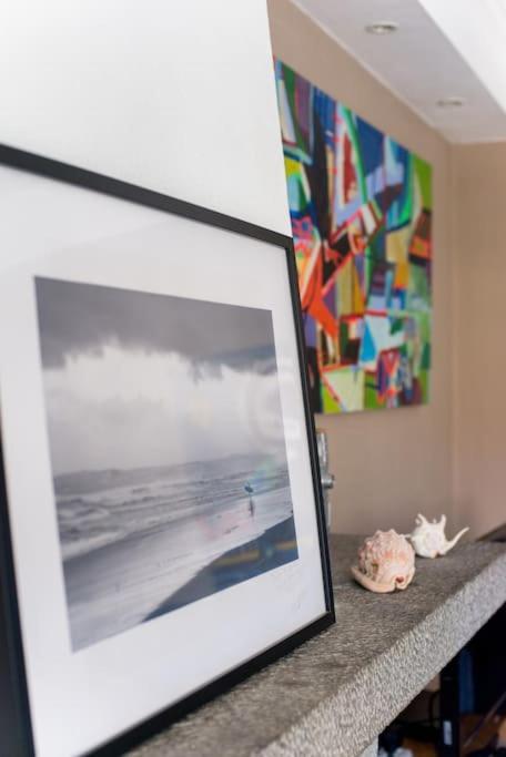 Lisbon Waves Surf Lodge อัลมาดา ภายนอก รูปภาพ