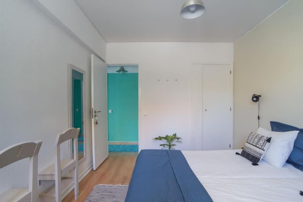 Lisbon Waves Surf Lodge อัลมาดา ภายนอก รูปภาพ