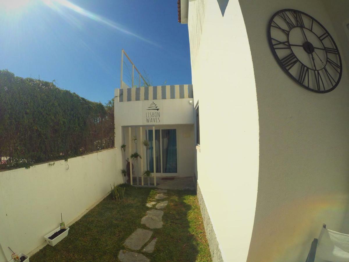 Lisbon Waves Surf Lodge อัลมาดา ภายนอก รูปภาพ