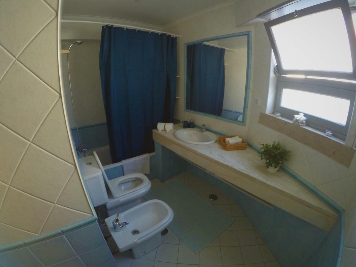 Lisbon Waves Surf Lodge อัลมาดา ภายนอก รูปภาพ