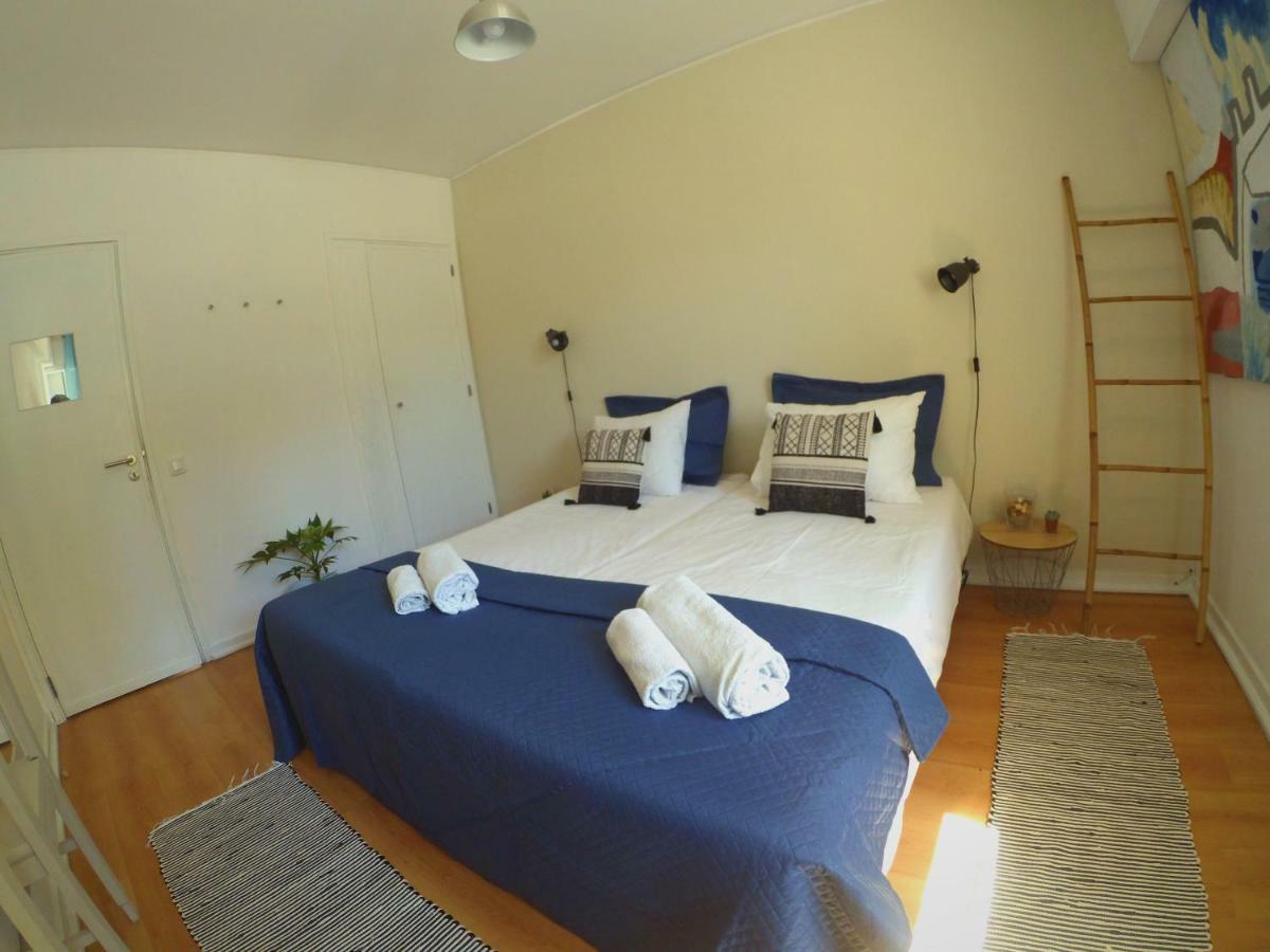 Lisbon Waves Surf Lodge อัลมาดา ภายนอก รูปภาพ