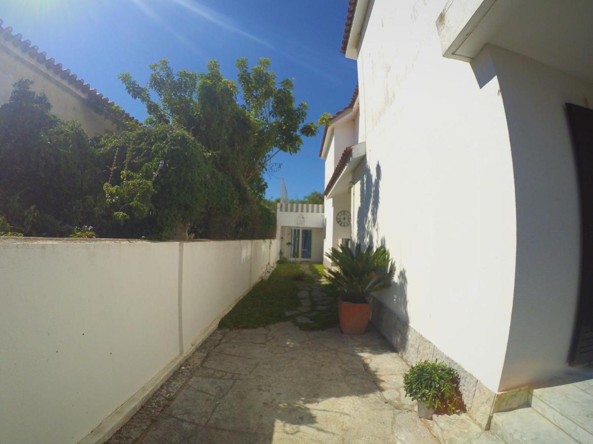 Lisbon Waves Surf Lodge อัลมาดา ภายนอก รูปภาพ