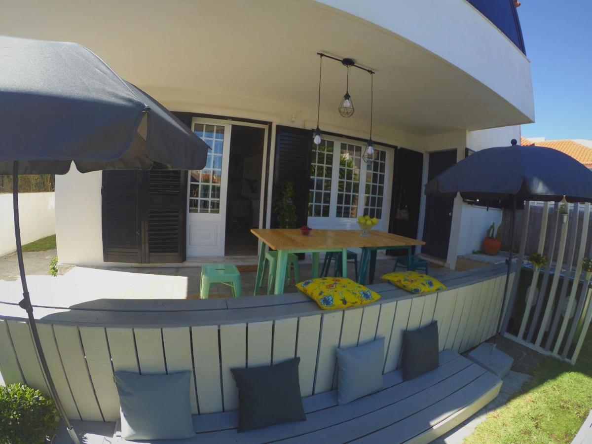 Lisbon Waves Surf Lodge อัลมาดา ภายนอก รูปภาพ